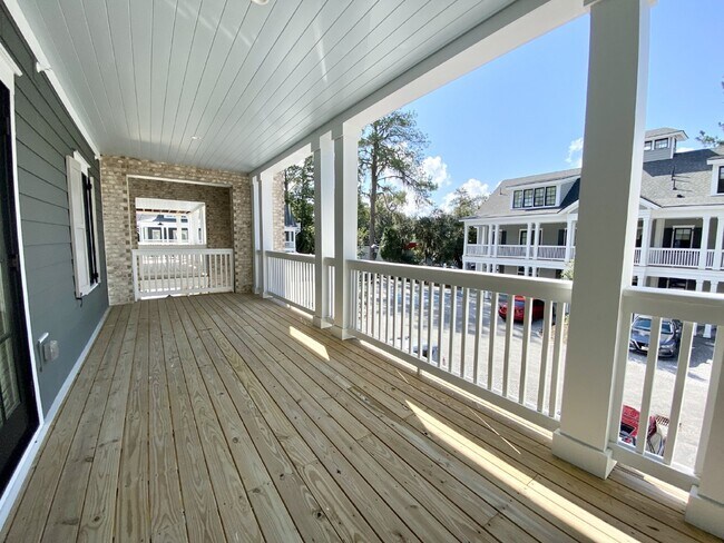 Foto del edificio - Two Bedroom Apartment Walking Distance to Downtown Bluffton!