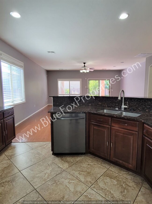 Foto del edificio - 3 Bedroom, 2 Bathroom home in Rancho Del Lago