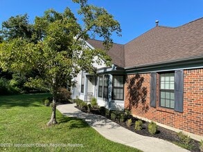 Building Photo - 91 Gimbel Pl