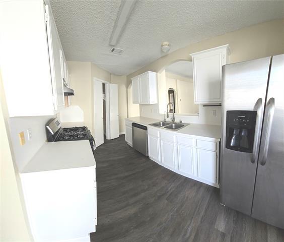 Foto del edificio - 5205 Wedgewood Dr