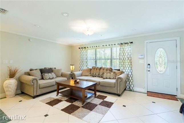 Foto del edificio - 3 br, 2 bath House - 2472 Nash St