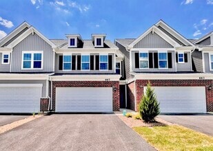 Building Photo - 667 Switchgrass Wy