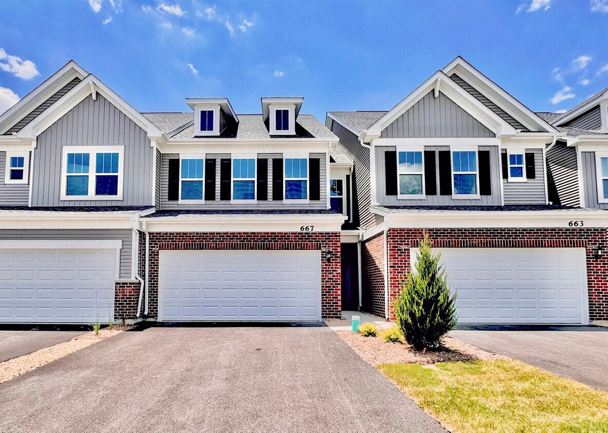 Foto principal - 667 Switchgrass Wy
