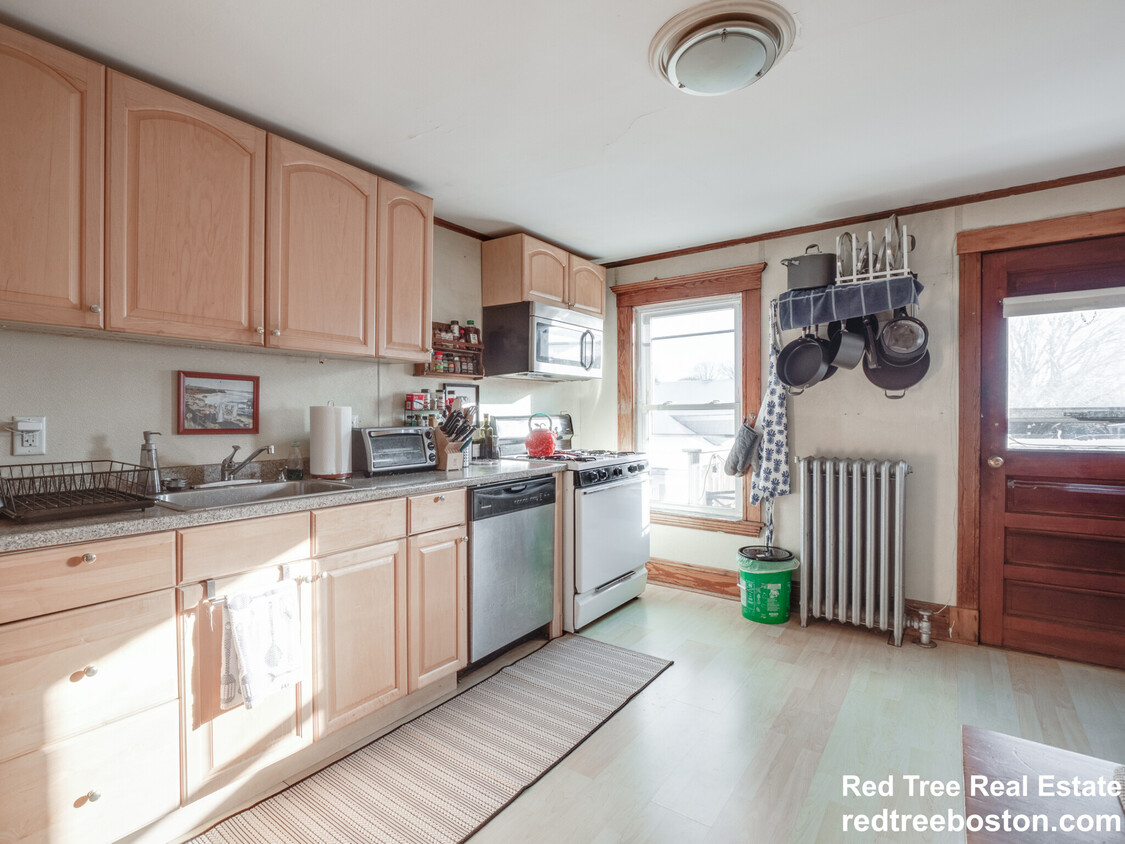 Foto principal - 60 Powder House Blvd