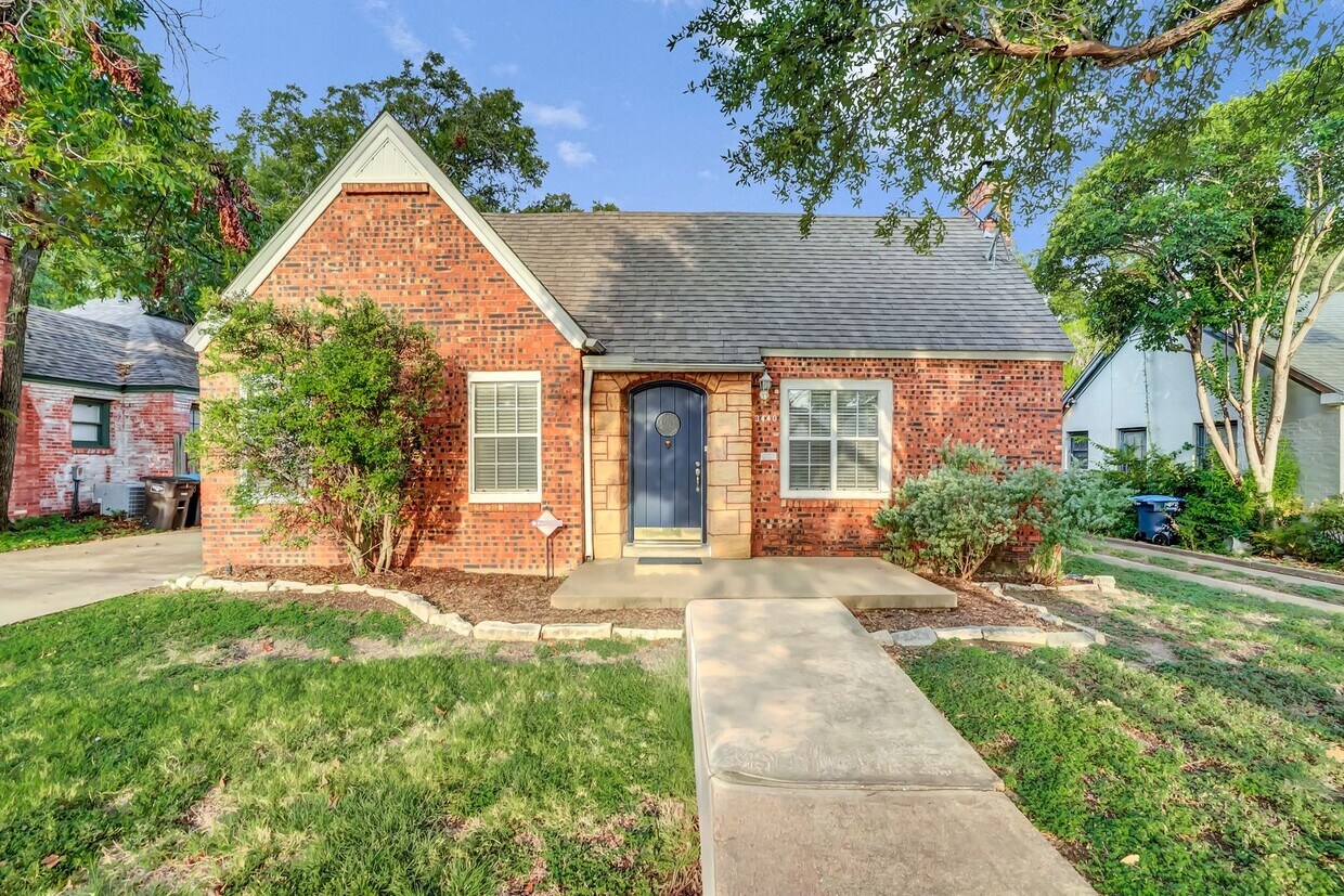 Foto principal - Bluebonnet Circle Charmer
