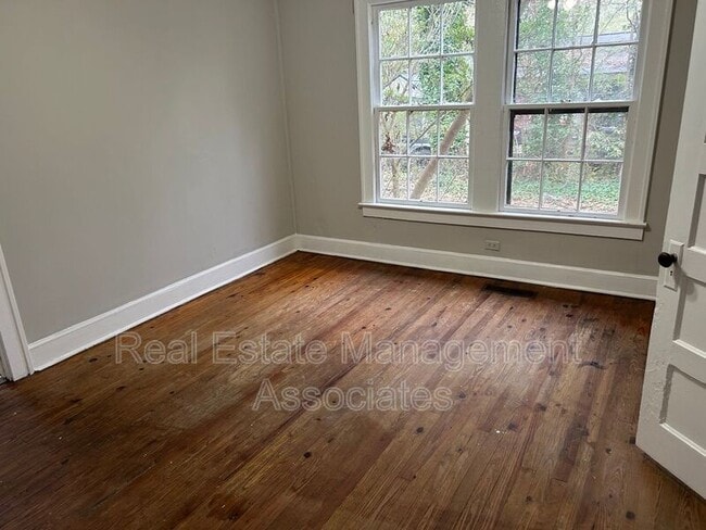 Foto del edificio - 108 Grady St