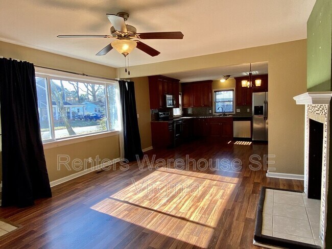 Building Photo - 428 Draper Dr