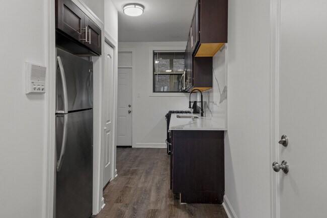 Foto del edificio - 1904 N Whipple St