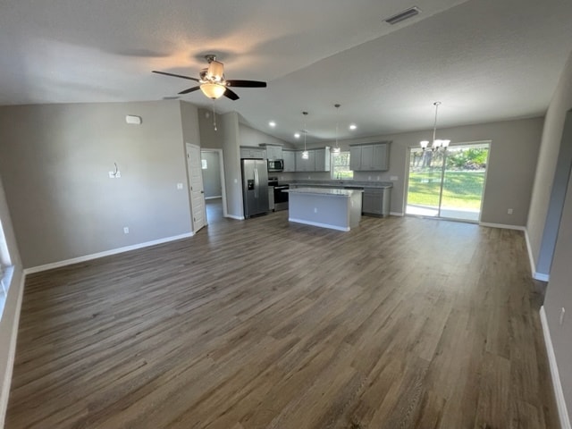Building Photo - 484 W Homeway Loop