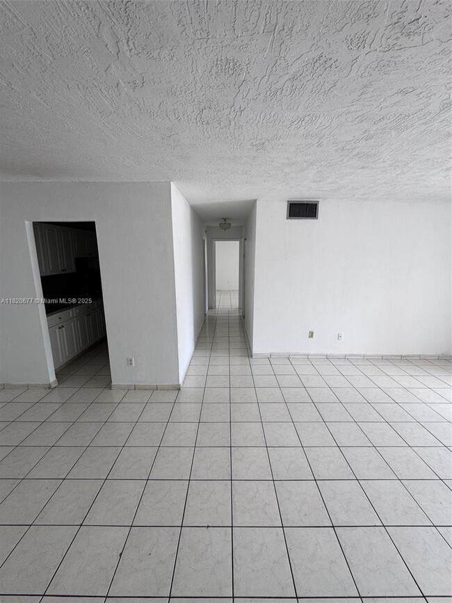 Foto del edificio - 5505 NW 7th St