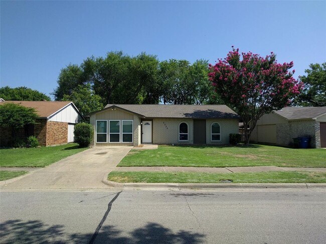 Foto del edificio - 5333 Strickland Ave