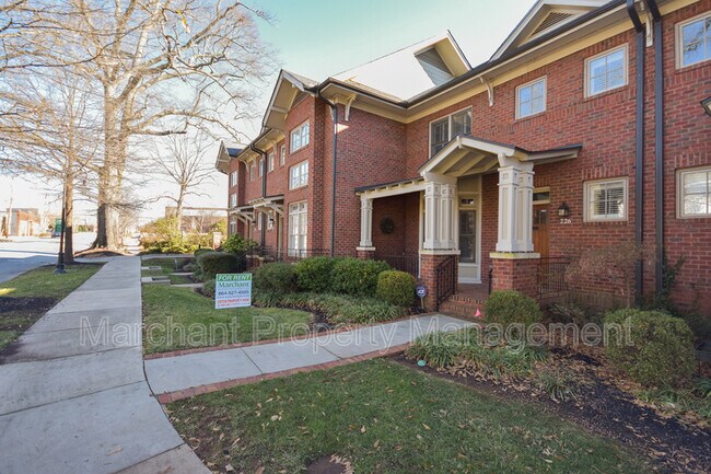 Building Photo - 226 Butler Ave