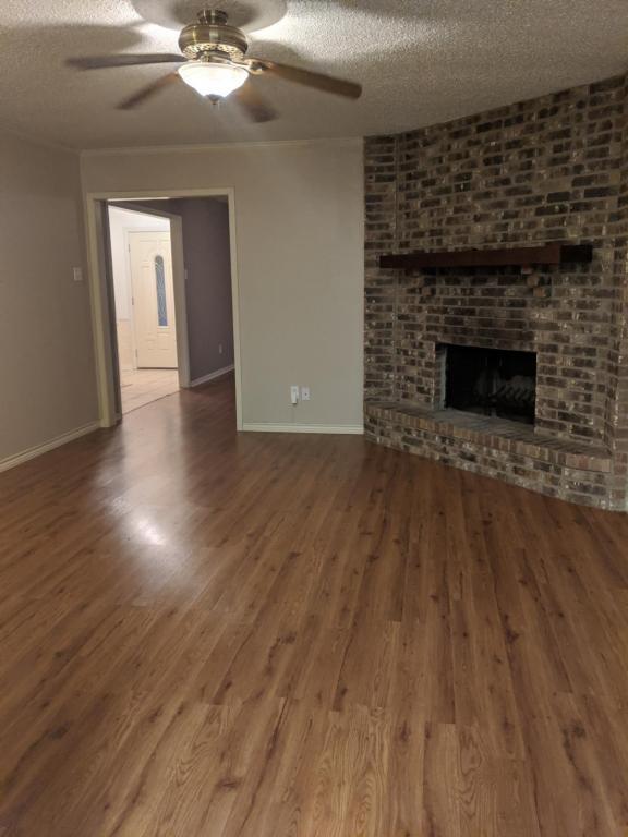 Building Photo - 11015 Forest Glen