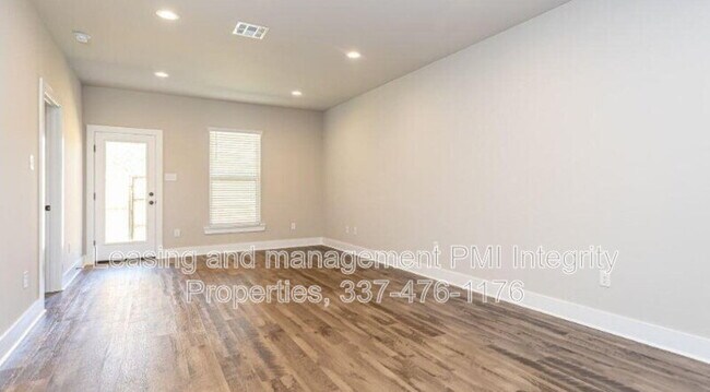 Building Photo - 109 Foster Grove Dr