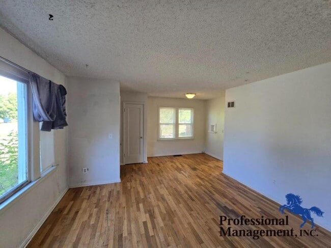 Building Photo - 2 bedroom in Billings MT 59101