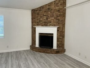 Building Photo - 3902 Paulette Dr