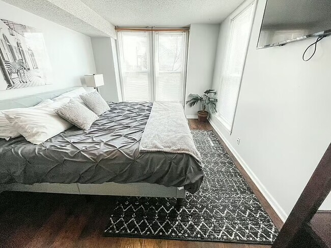 Foto del edificio - 4742 Jarboe St