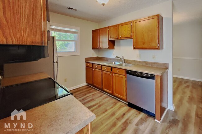 Foto del edificio - 8224 Wynewood Ct