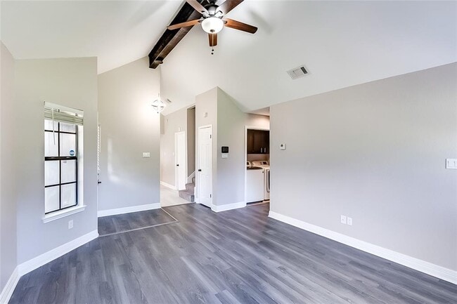 Building Photo - 1143 Orchard Park Cir