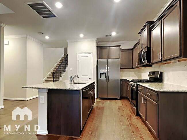 Foto del edificio - 3434 Stablewood Grove Ln