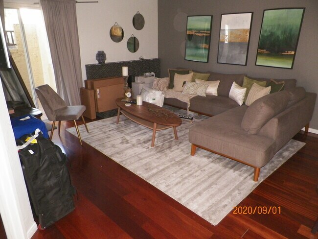 Foto del edificio - 2043 Lakeridge Cir