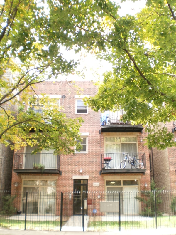 Building Photo - 6918 S Cregier Ave