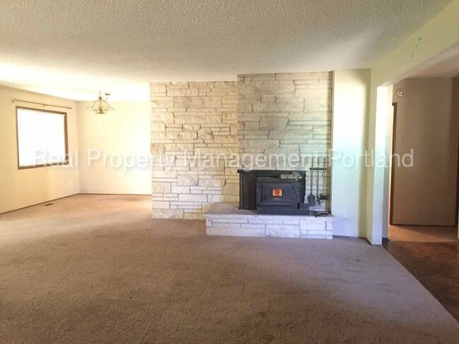 Foto del edificio - 12190 SW Bruce Ln