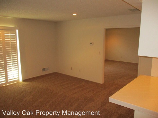 Building Photo - 3 br, 2.5 bath House - 4943 Langworth Road