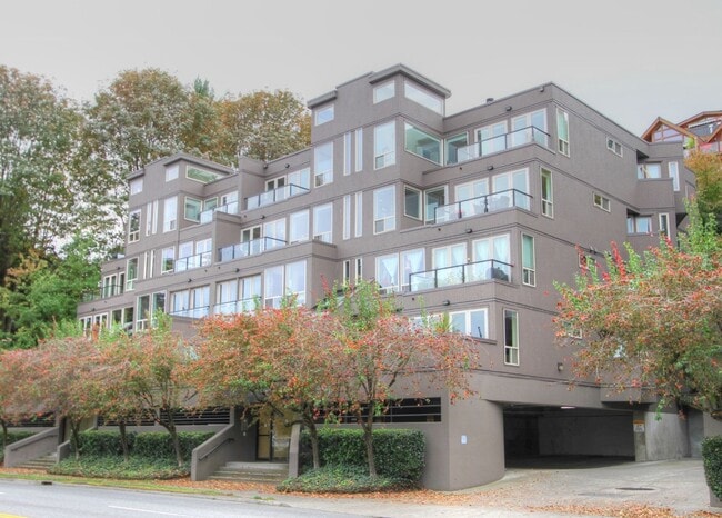 Photo - 2111 Westlake Ave N #401 Apartment