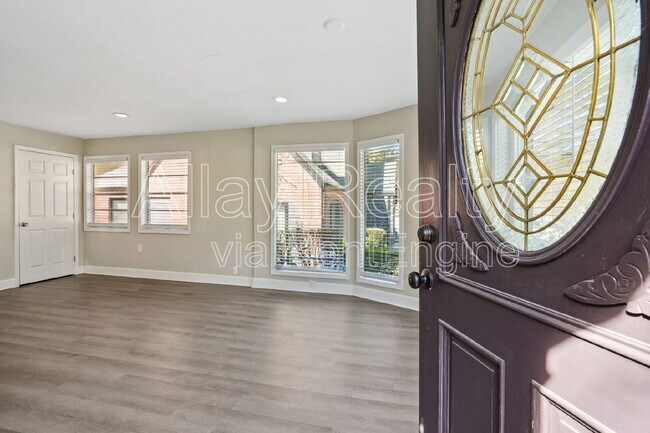 Foto del edificio - 1770 Rogers Ave SW