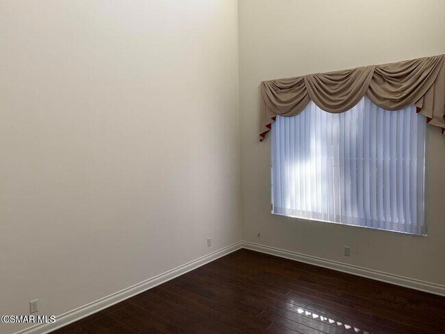 Foto del edificio - 580 Fenwick Way