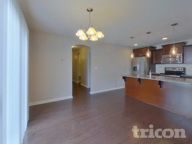 Foto del edificio - 10040 Portaferry Dr