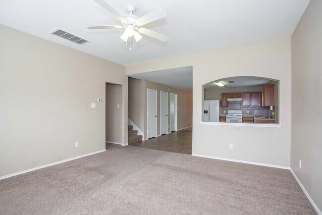 Foto del edificio - 8223 Wainwright Way