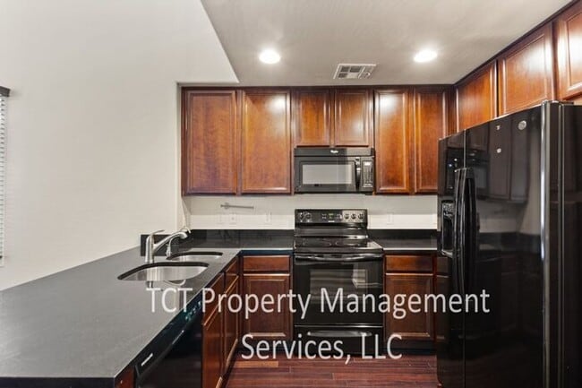 Foto del edificio - Freshly Updated Townhouse in Gilbert!