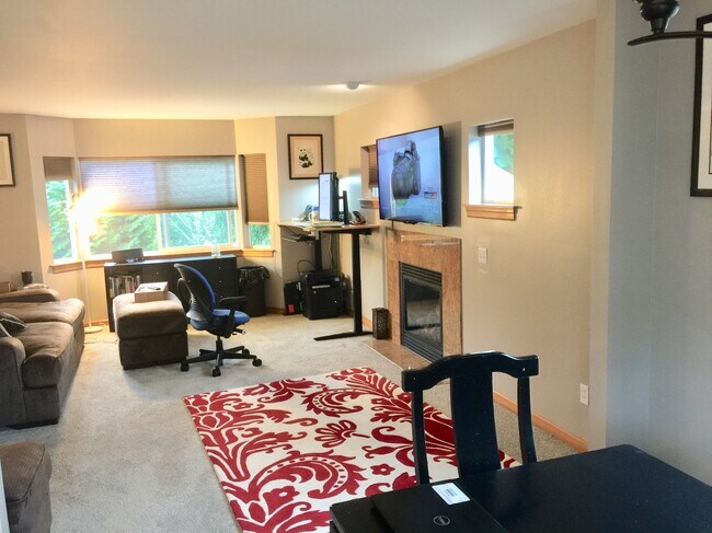 Foto del edificio - 4204 214th St SW