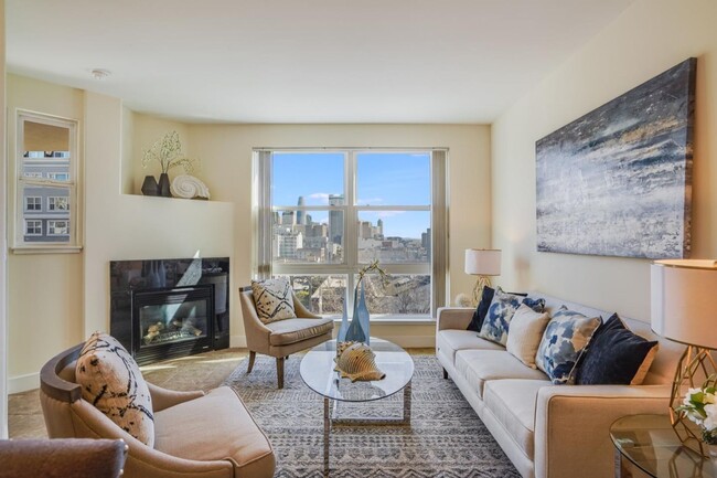 Building Photo - 2Br/2Ba 5th Floor City Living! Parking and...