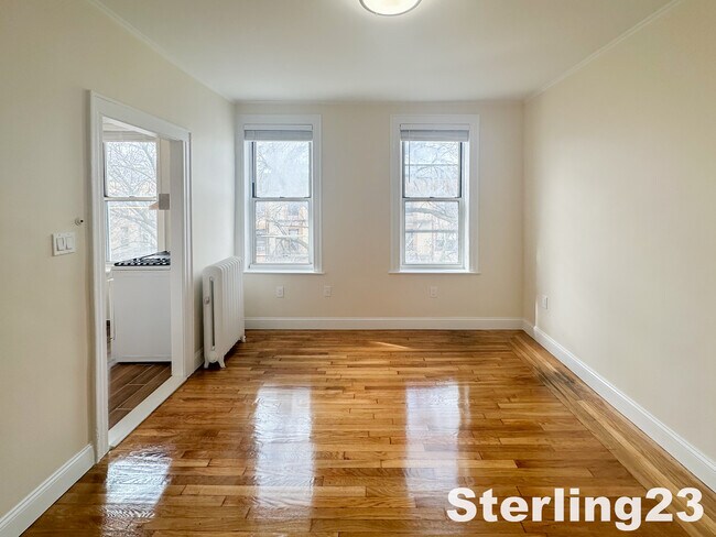 Building Photo - 3226 33rd St