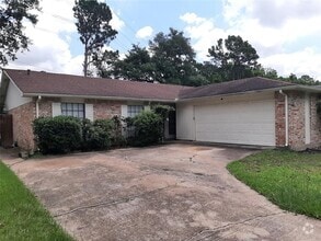 Building Photo - 18214 Mantana Dr