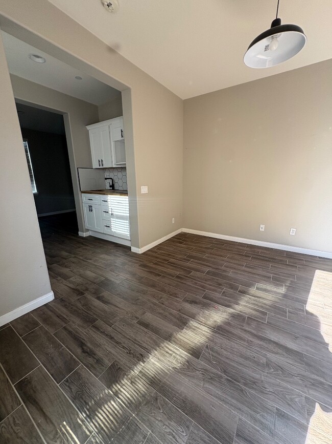 Building Photo - 4935 Tuwa Ct