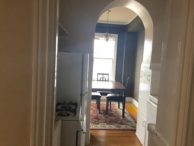 Building Photo - "Charming 1-Bedroom Oasis in Prime San Francisco Location!"