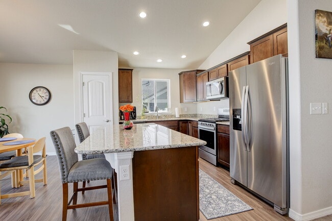 Building Photo - 4511 Longmead Dr
