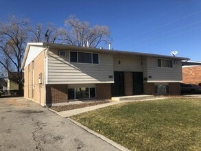 Building Photo - 1087 N 150 W