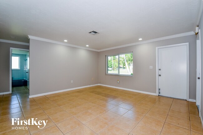 Foto del edificio - 1626 SE 10th St