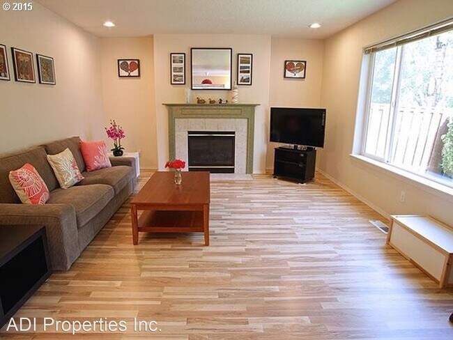 Foto del edificio - 3 br, 2.5 bath House - 1315 NE Kinney St.