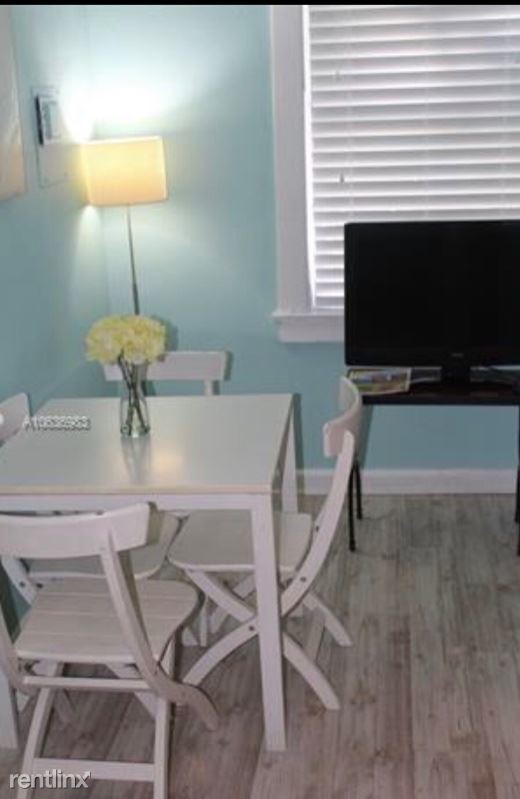 Building Photo - 1 br, 1 bath Apartment - 1518 Drexel Ave