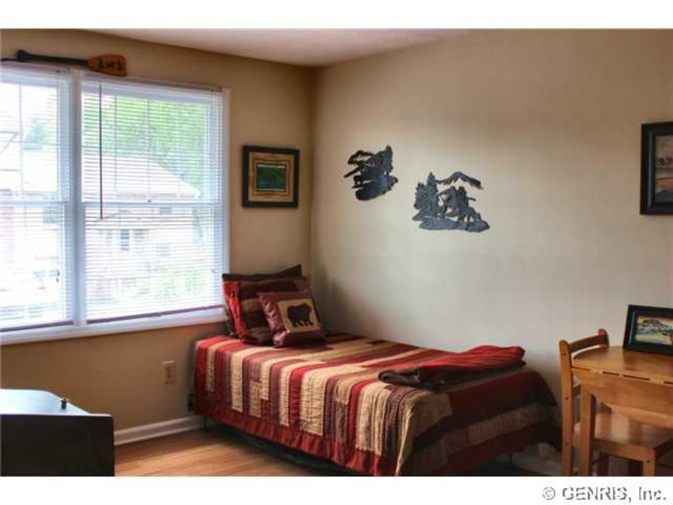 BR2 - 1174 Cunningham Dr
