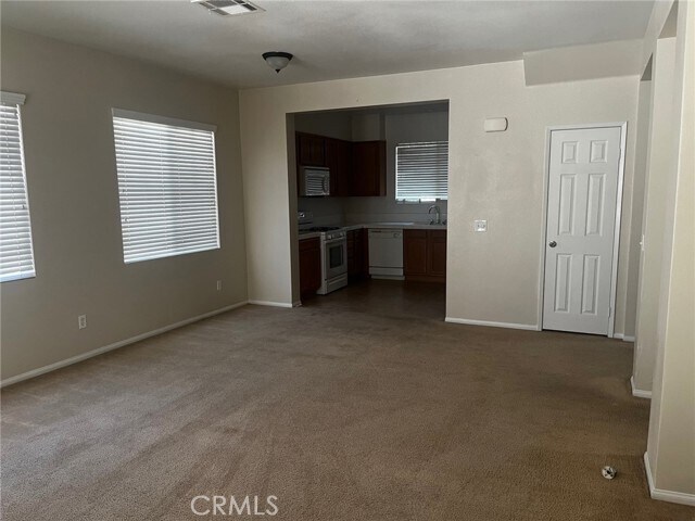 Foto del edificio - 34047 Lily Rd