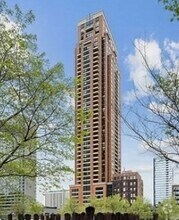 Building Photo - 1160 S Michigan Ave
