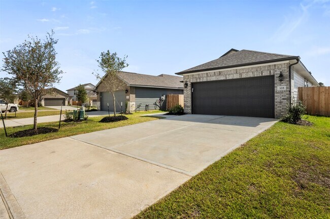 Foto del edificio - 335 Willow Sage Ct