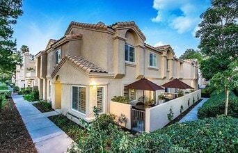Building Photo - 21165 Gladiolos Way